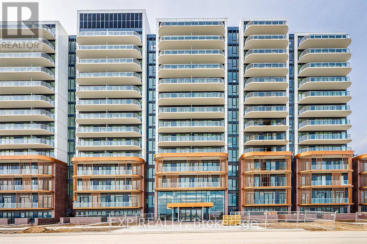 Mississauga (port Credit), ON L5H0A9,220 Missinnihe WAY #517