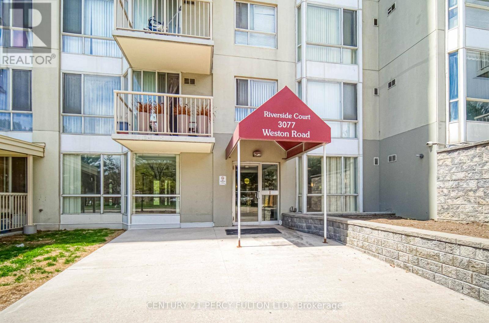 Toronto (humberlea-pelmo Park), ON M9M3A1,3077 Weston RD #2009 R3