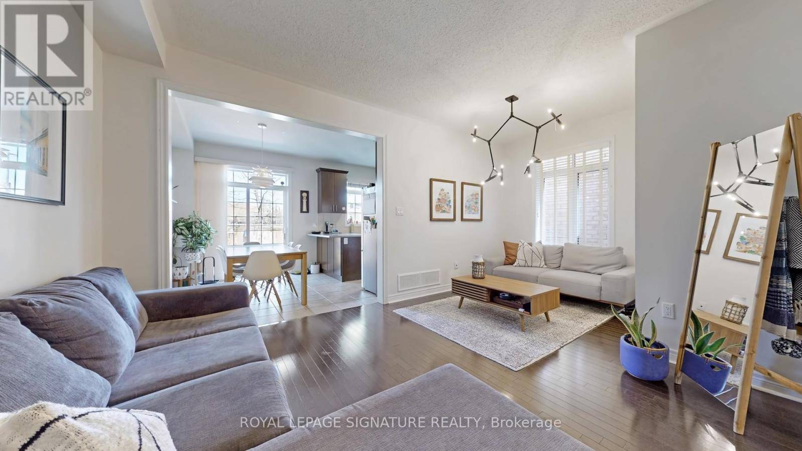 Oakville (go Glenorchy), ON L6M0T5,3073 EBERLY WOODS DRIVE