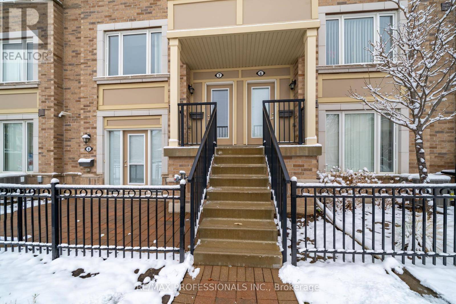 Mississauga (churchill Meadows), ON L5M0P4,3135 Boxford CRES #7