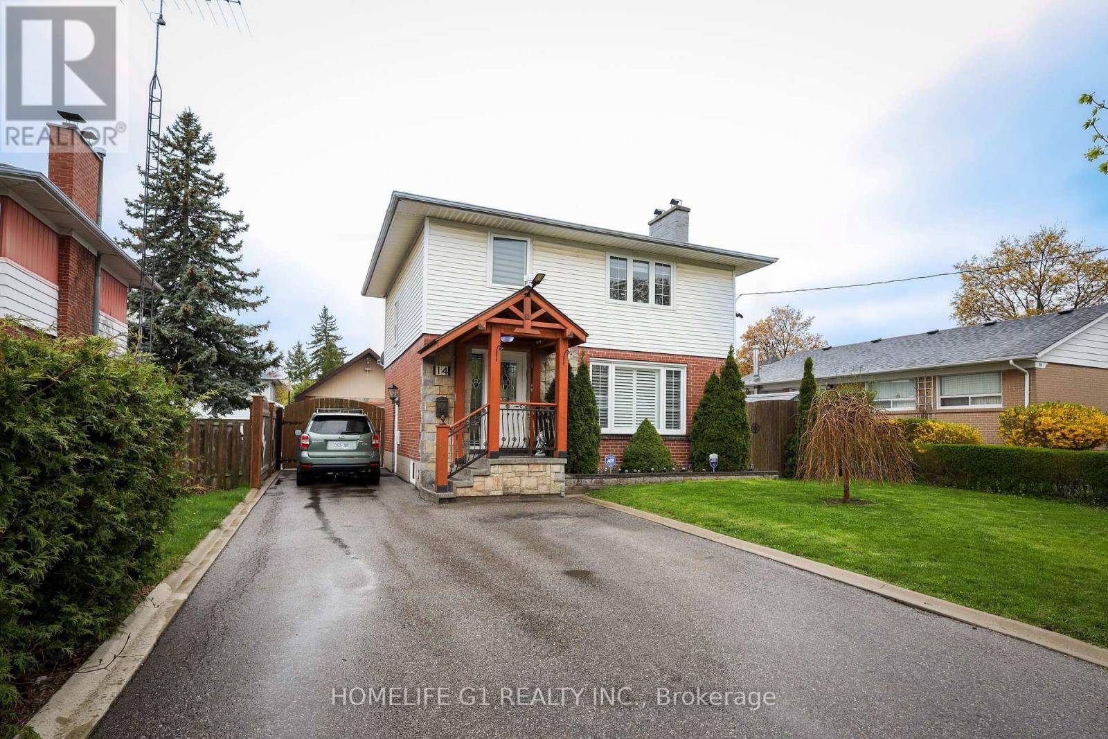 Brampton (brampton East), ON L6W2Y4,14 STERNE AVENUE