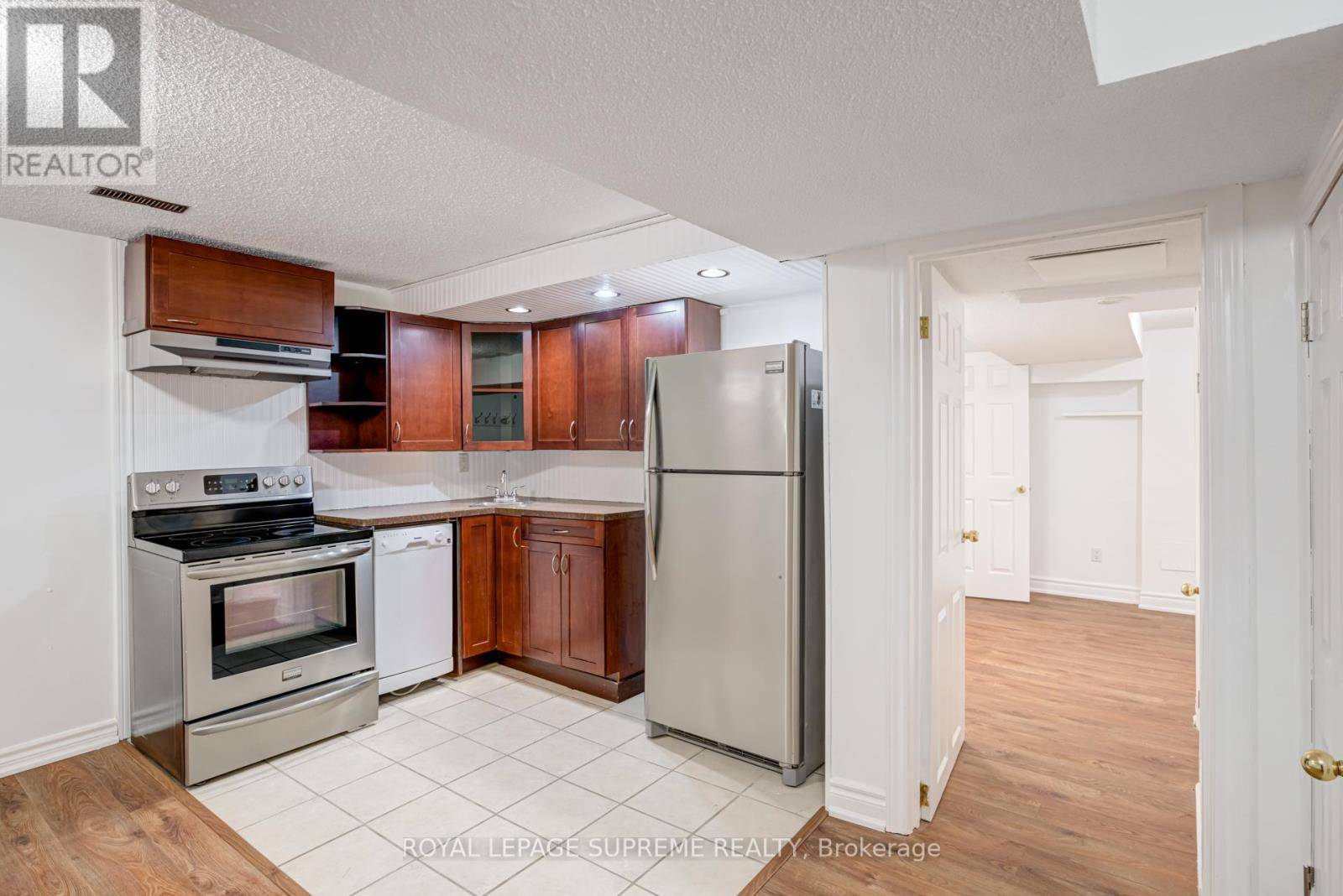 Brampton (heart Lake West), ON L6Z2B8,8 Sunshade PL #Bsmt