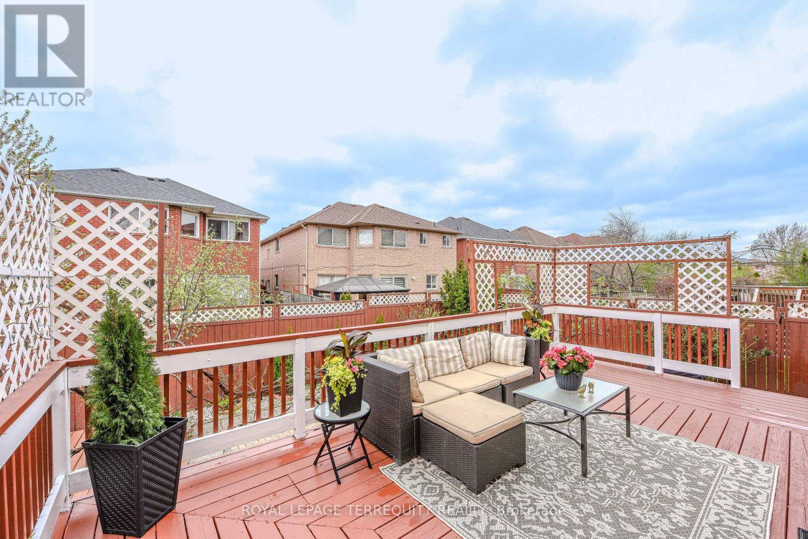 Mississauga (lisgar), ON L5N8E6,7148 LOWVILLE HEIGHTS