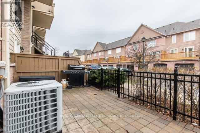 Mississauga (churchill Meadows), ON L5M8C9,4975 Southampton DR #272