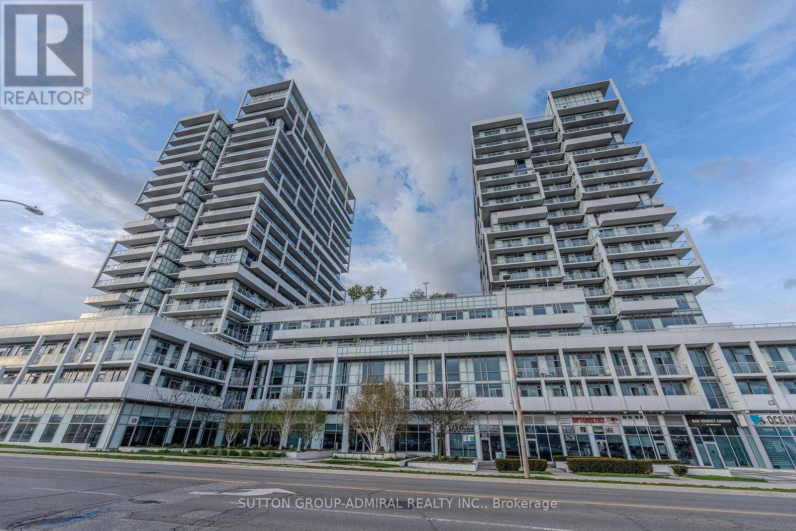 Oakville (qe Queen Elizabeth), ON L6K0H9,55 Speers RD #1311