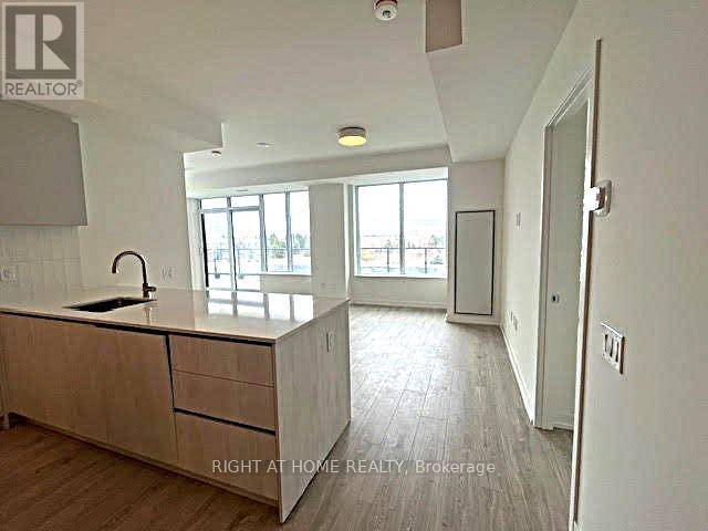 Mississauga (central Erin Mills), ON L5M2T1,2485 Eglinton AVE West #306