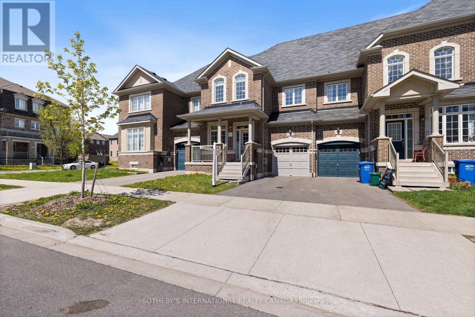 Oakville (jm Joshua Meadows), ON L6H0S1,3059 POSTRIDGE DRIVE