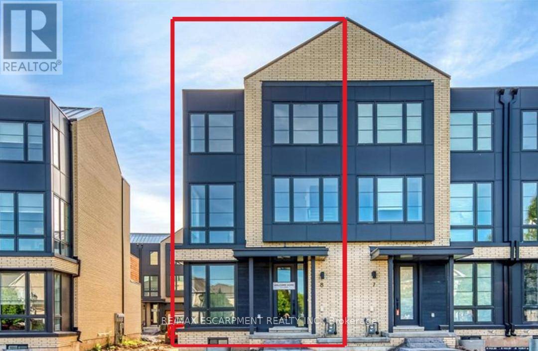 Burlington (rose), ON L7M2B2,2273 Turnberry RD #8