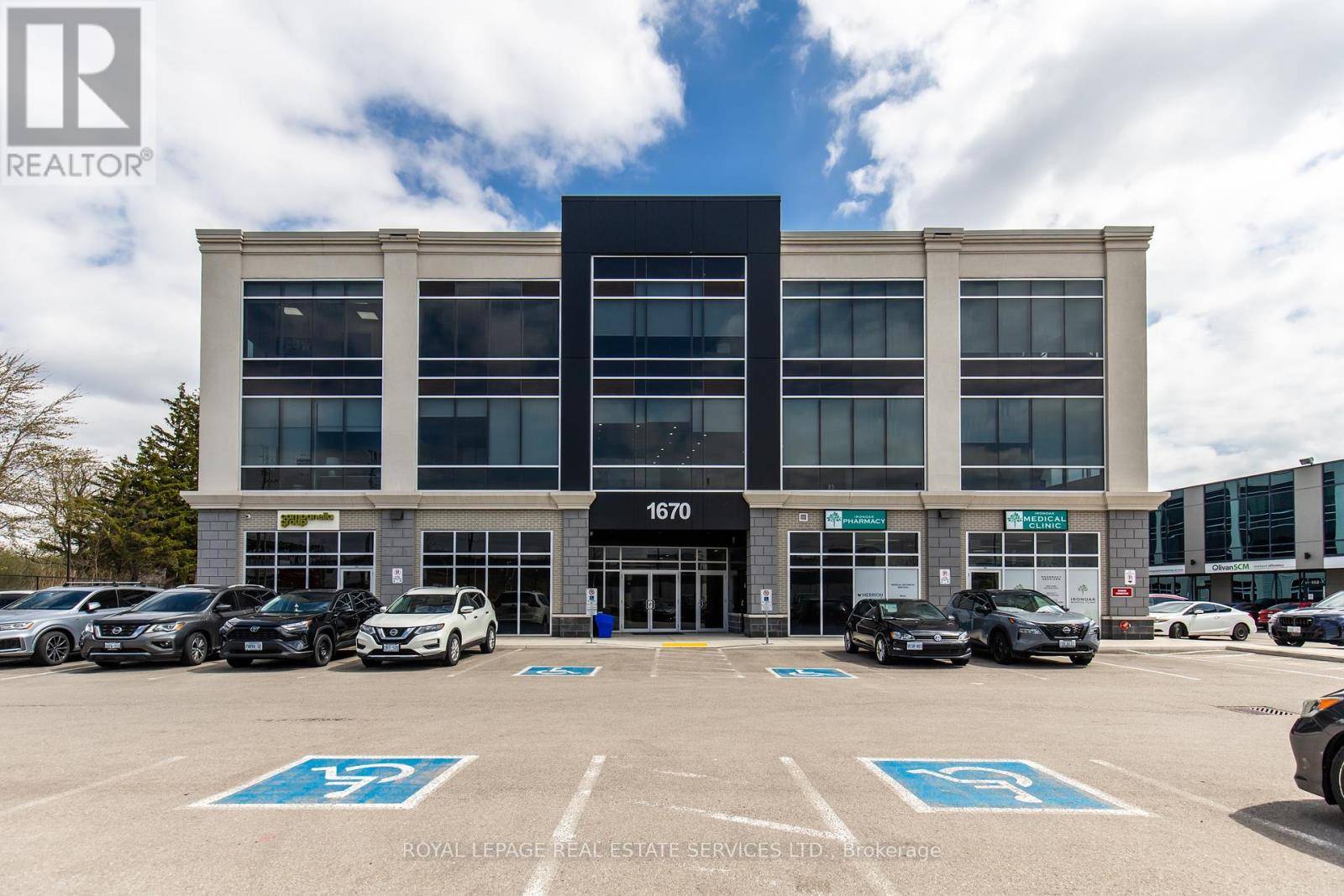 Oakville (qe Queen Elizabeth), ON L6H7G3,1670 North Service RD #215