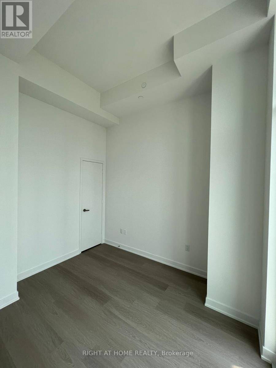 Mississauga (city Centre), ON L5B0M4,3883 QUARTZ RD #625