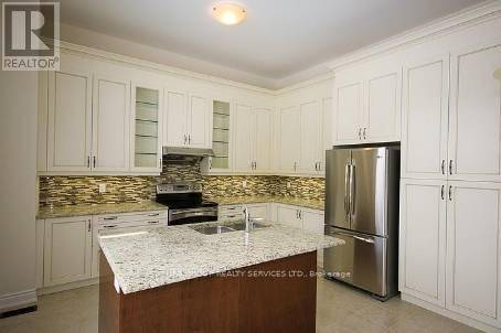 Brampton (bram West), ON L6Y0T3,58 MEDITERRANEAN CRESCENT