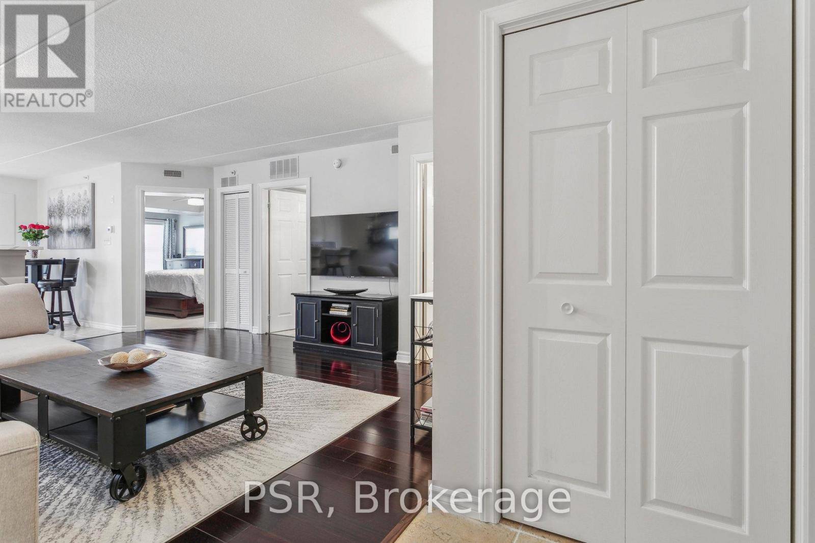 Milton (de Dempsey), ON L9T0B7,1487 Maple AVE #307
