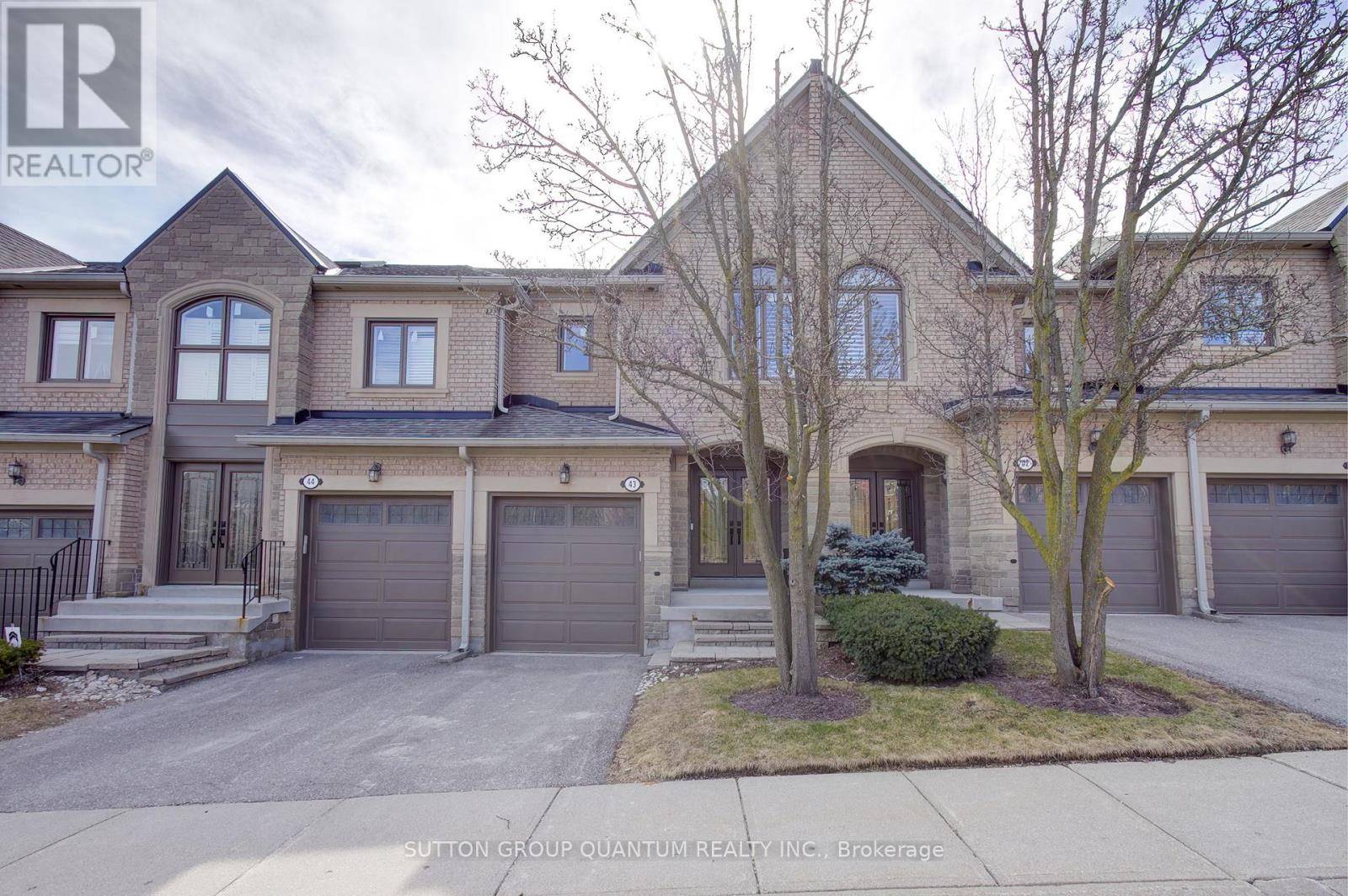 Oakville (jc Joshua Creek), ON L6H6J3,2250 ROCKINGHAM DR #43
