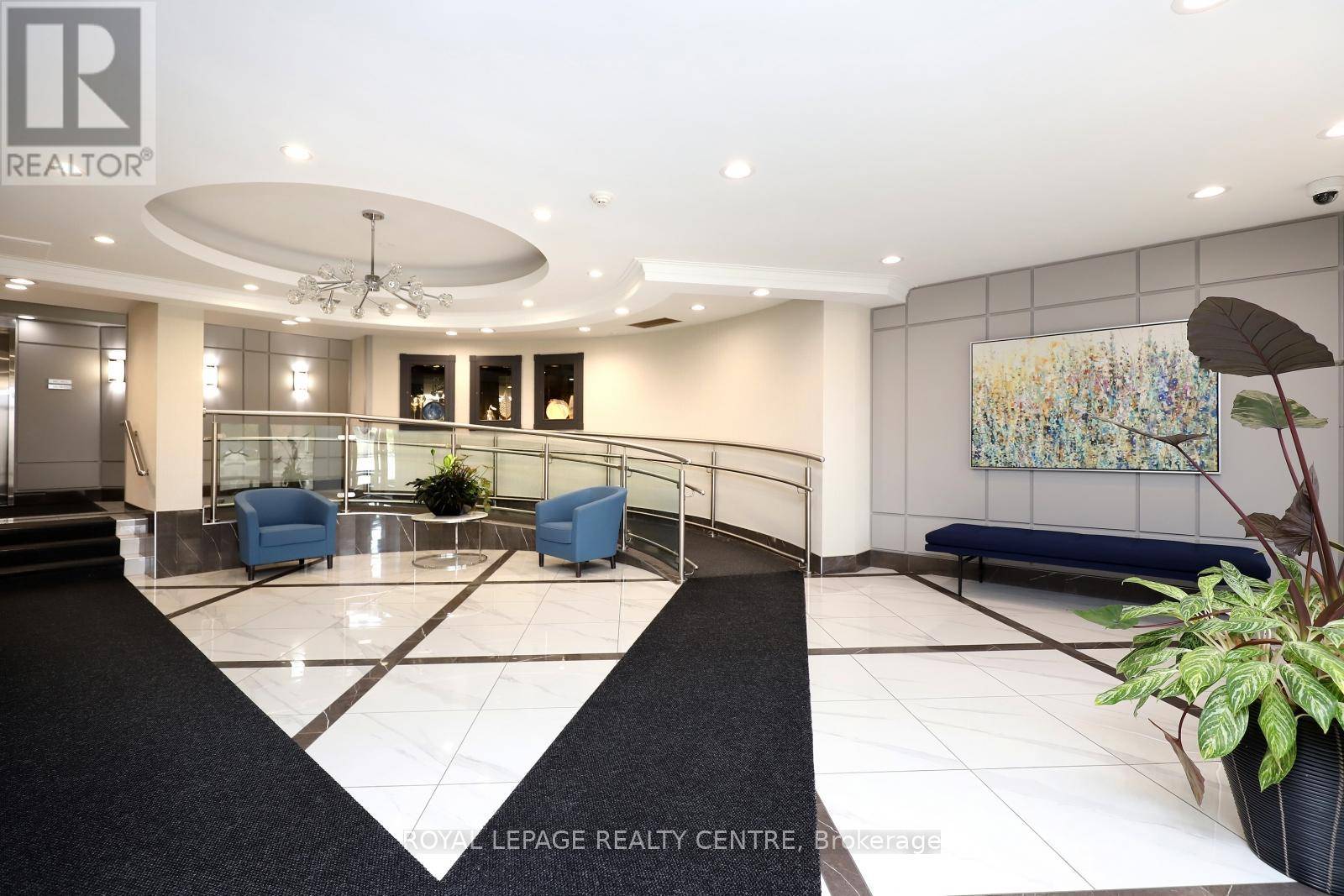 Mississauga (erindale), ON L5C4R2,1001 Cedarglen Gate #502