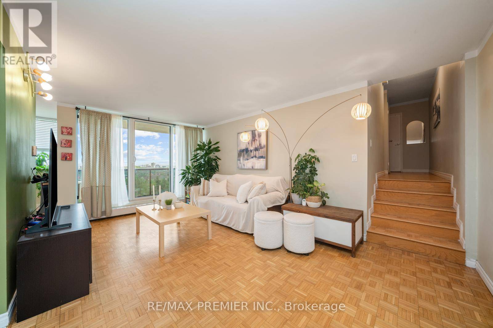 Mississauga (mississauga Valleys), ON L5A3T2,530 Lolita GDNS #808