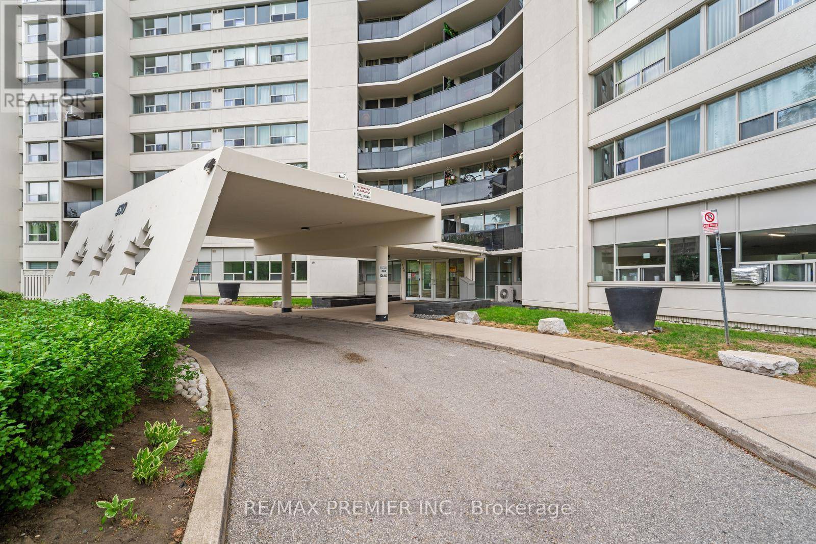 Mississauga (mississauga Valleys), ON L5A3T2,530 Lolita GDNS #808