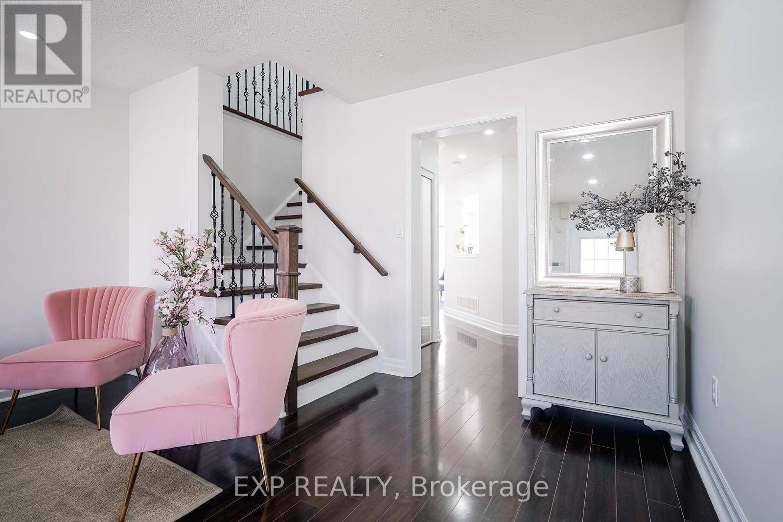 Milton (be Beaty), ON L9T6H1,668 HAMILTON CRESCENT
