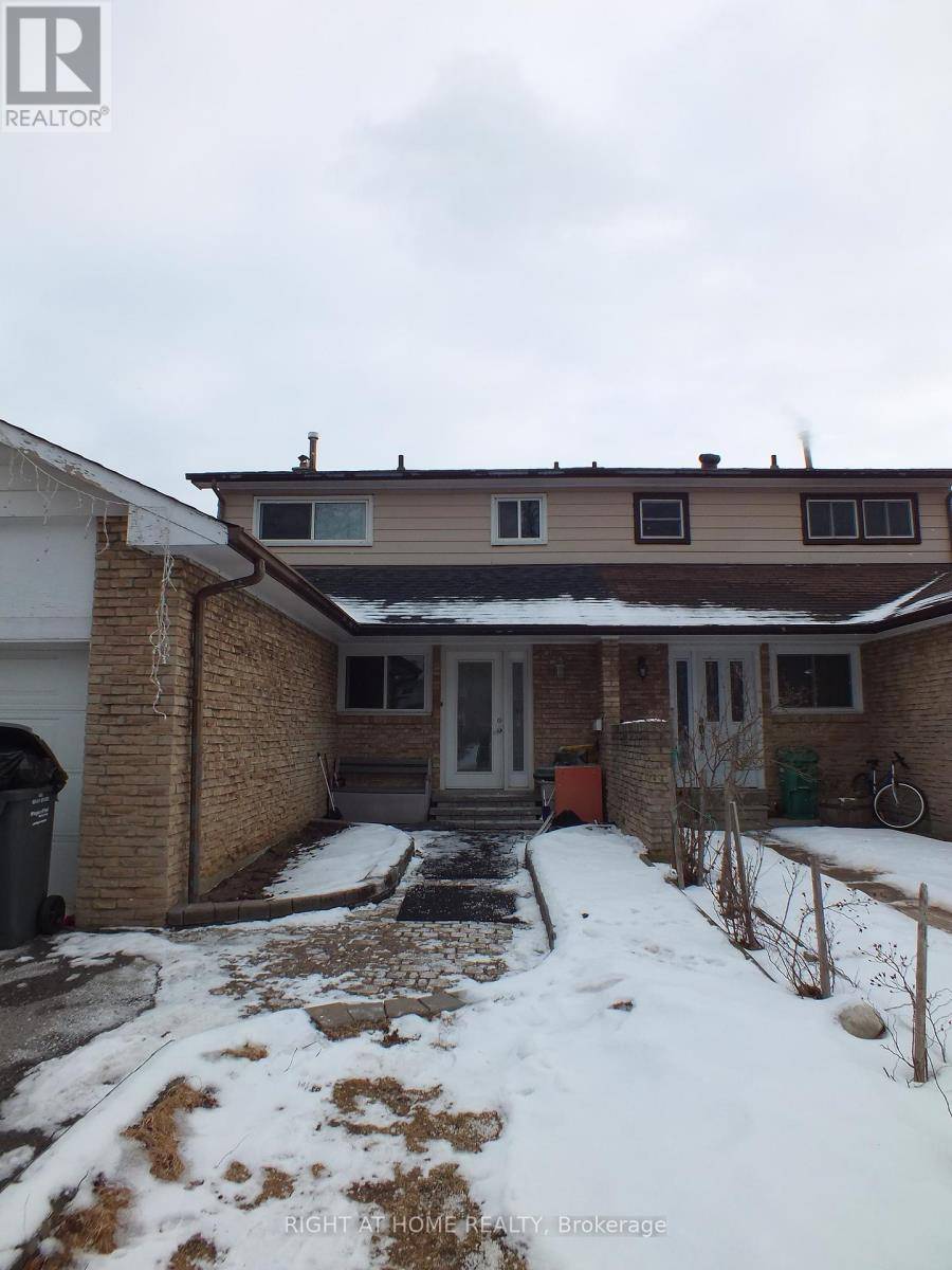 Mississauga (cooksville), ON L5B2N9,522 CAVELL DRIVE
