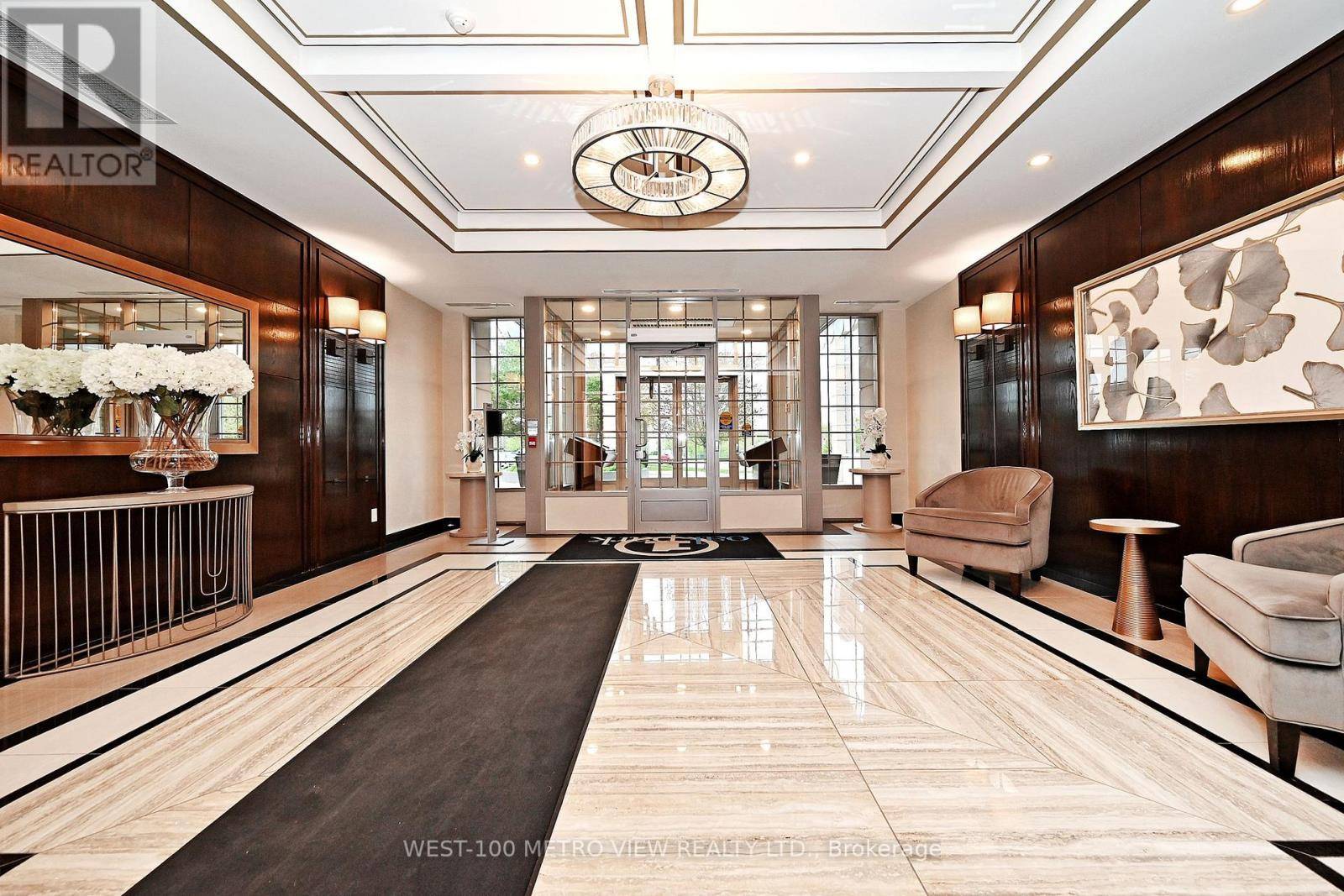 Oakville (ro River Oaks), ON L6H0C7,2365 CENTRAL PARK DR #1104