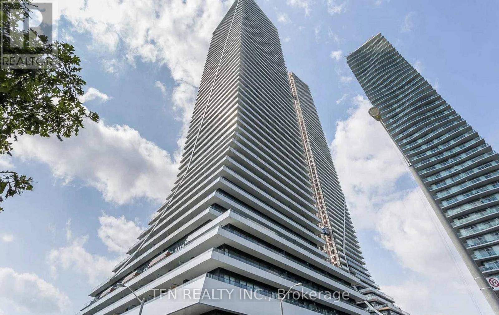Toronto (mimico), ON M8V0C7,20 Shore Breeze DR #4401