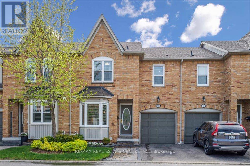 Mississauga (central Erin Mills), ON L5M5W9,5940 Glen Erin DR #40A