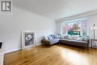 Mississauga (clarkson), ON L5J3S8,2335 BOSTOCK CRESCENT