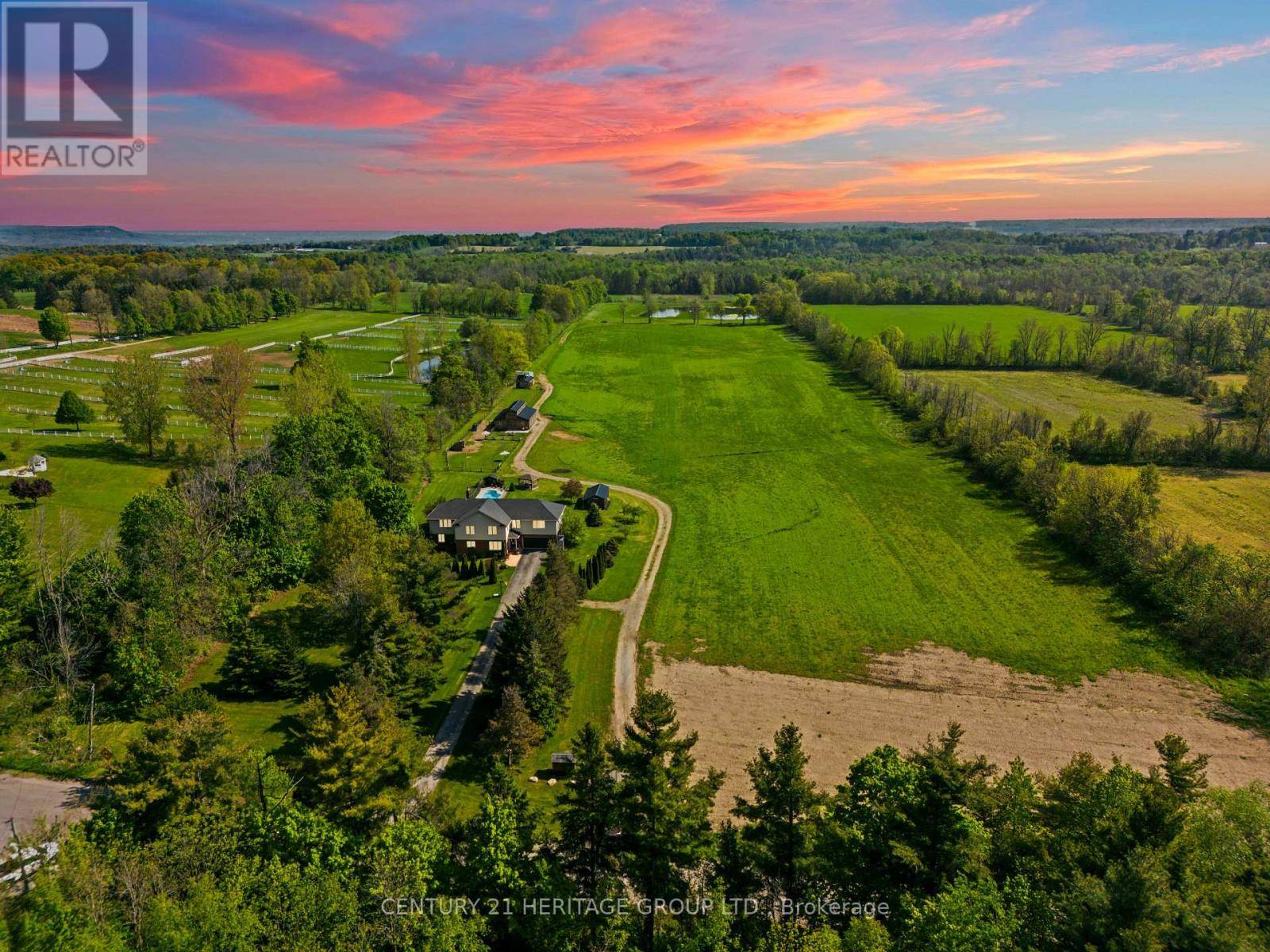 Burlington, ON L7P0C6,5489 MILBUROUGH LINE