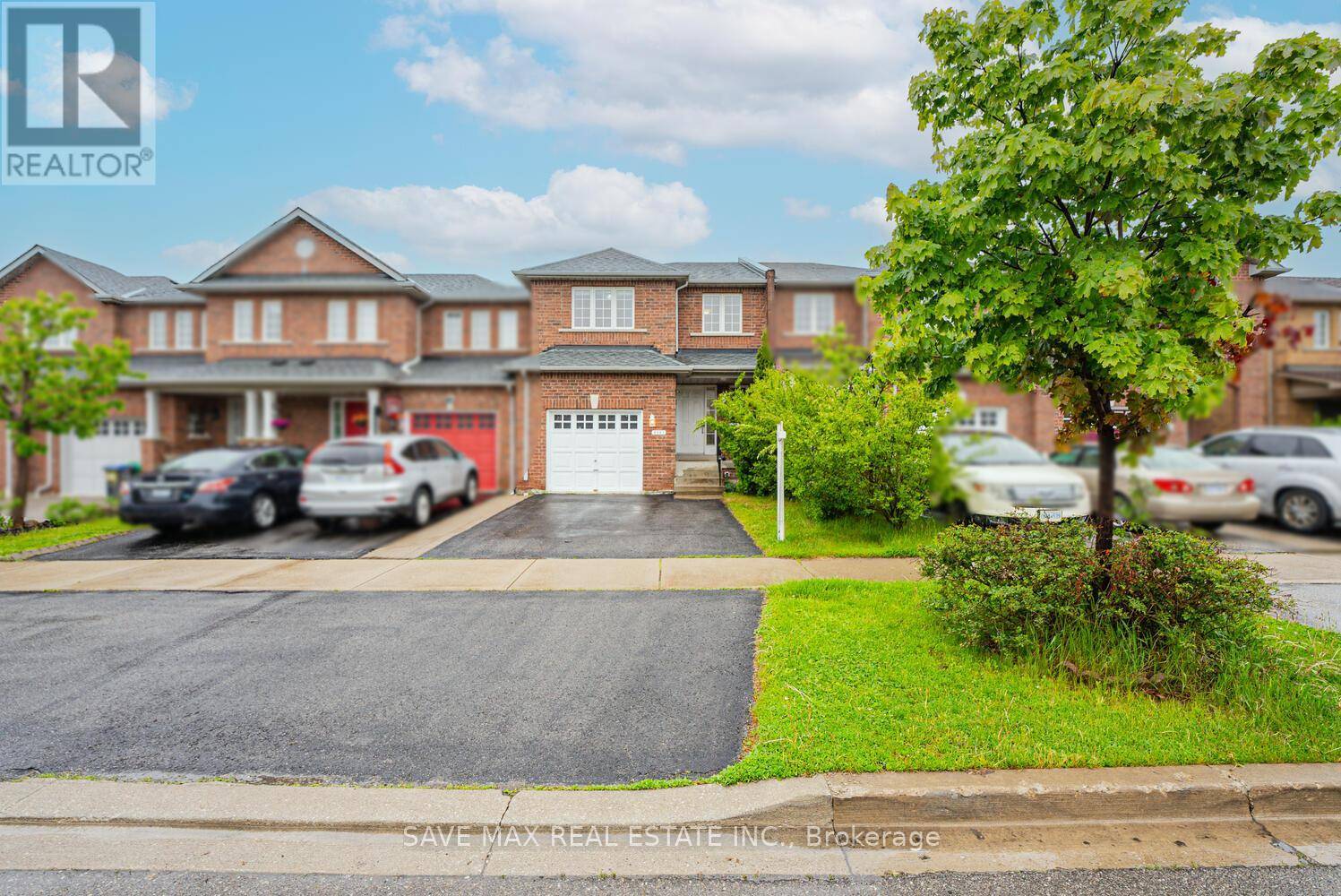Mississauga (east Credit), ON L5V2Z9,6061 COXSWAIN CRESCENT