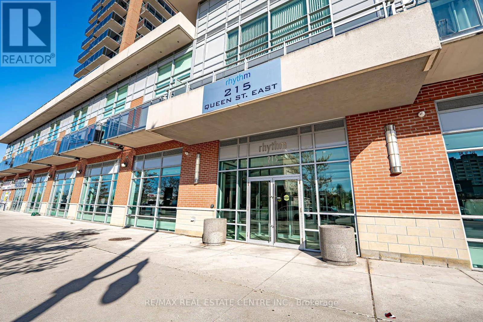 Brampton (queen Street Corridor), ON L6W0A9,215 Queen ST East #505