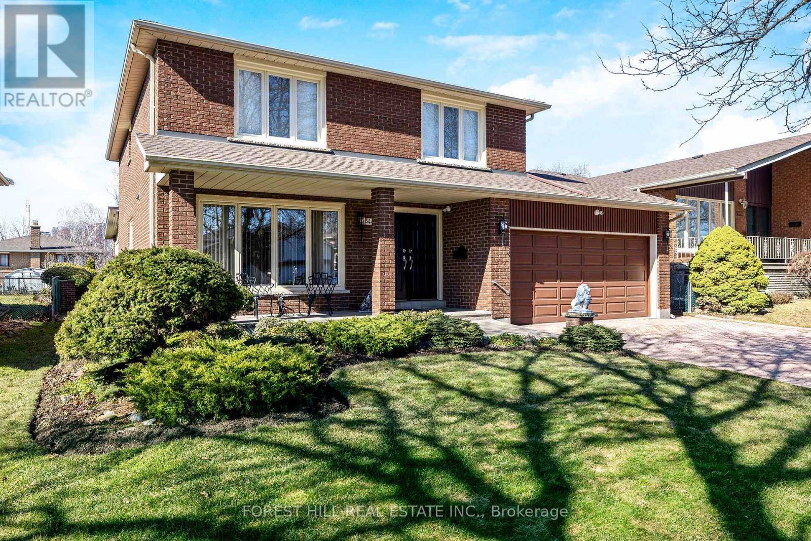 Mississauga (mississauga Valleys), ON L5A3C2,3441 CHARMAINE HEIGHTS