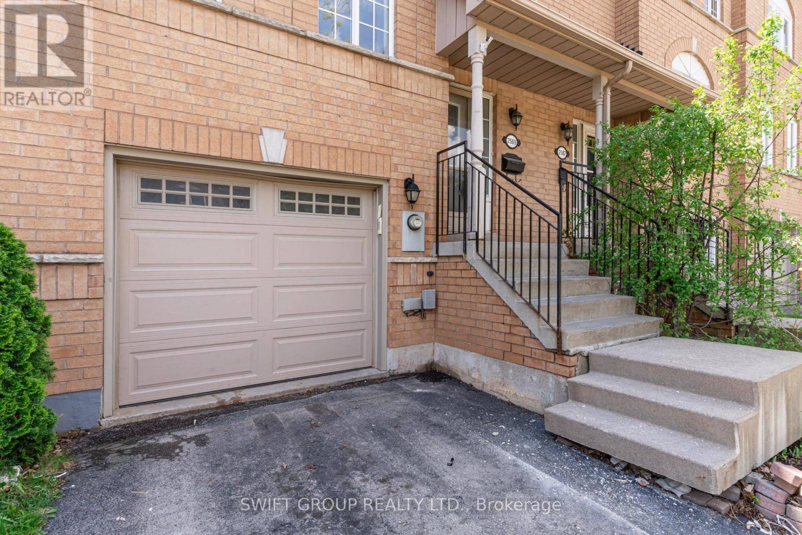 Oakville (ro River Oaks), ON L6H6P3,2569 GILL CRESCENT