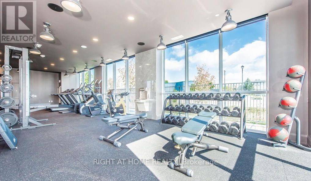Milton (de Dempsey), ON L9T9M3,1050 Main ST East #312