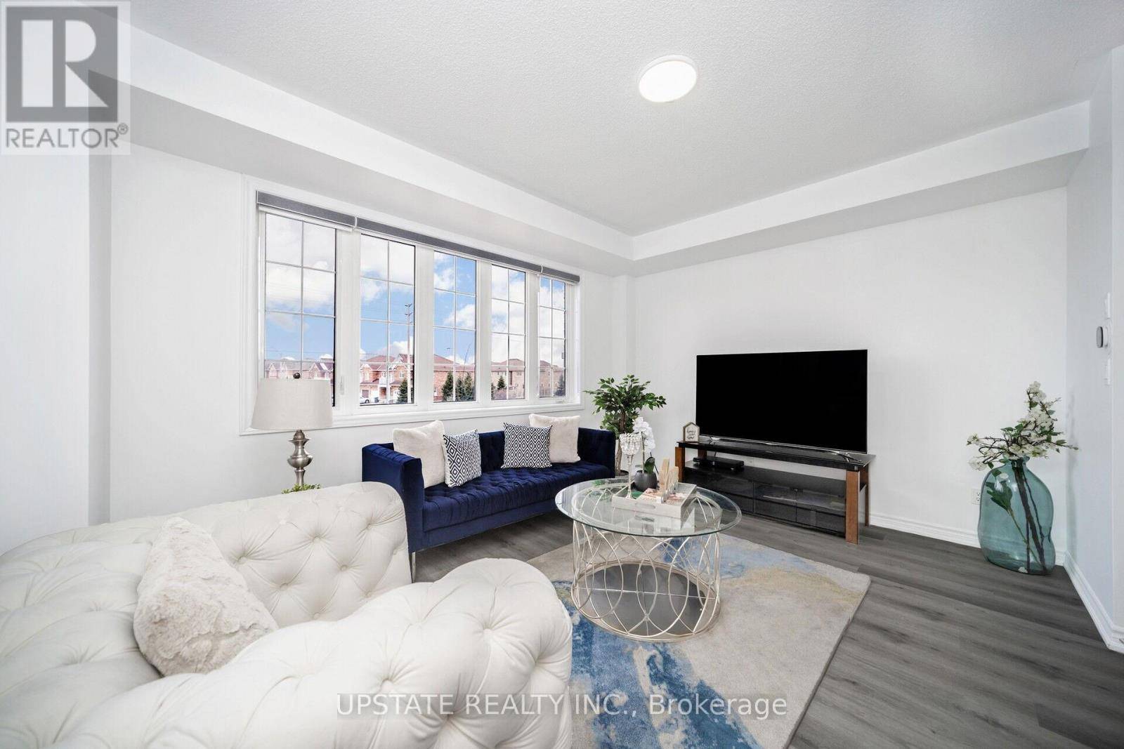 Brampton (heart Lake East), ON L6Z0J2,5 TELEGRAPH STREET