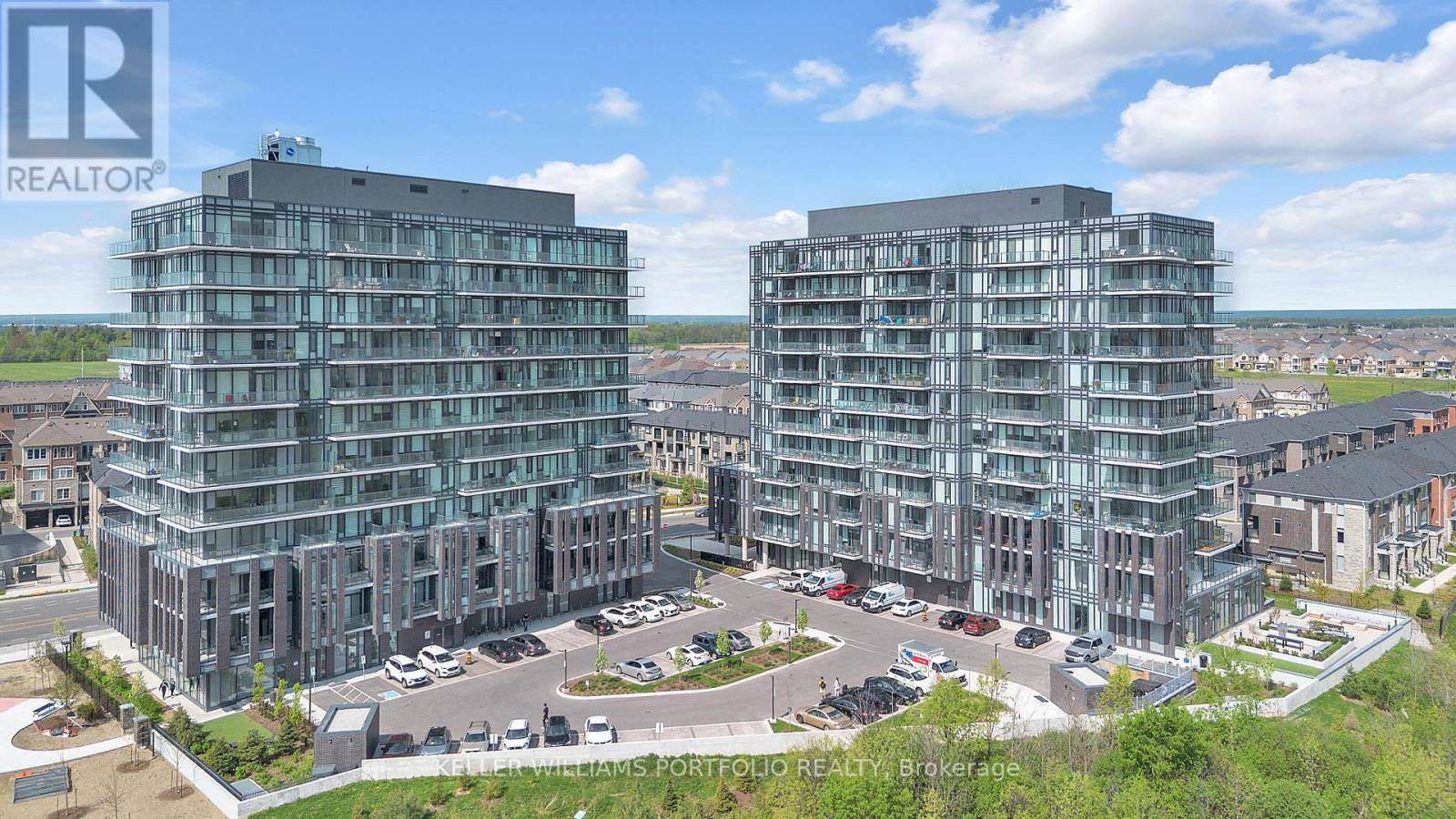 Brampton (brampton West), ON L7A5L6,215 Veterans DR #304
