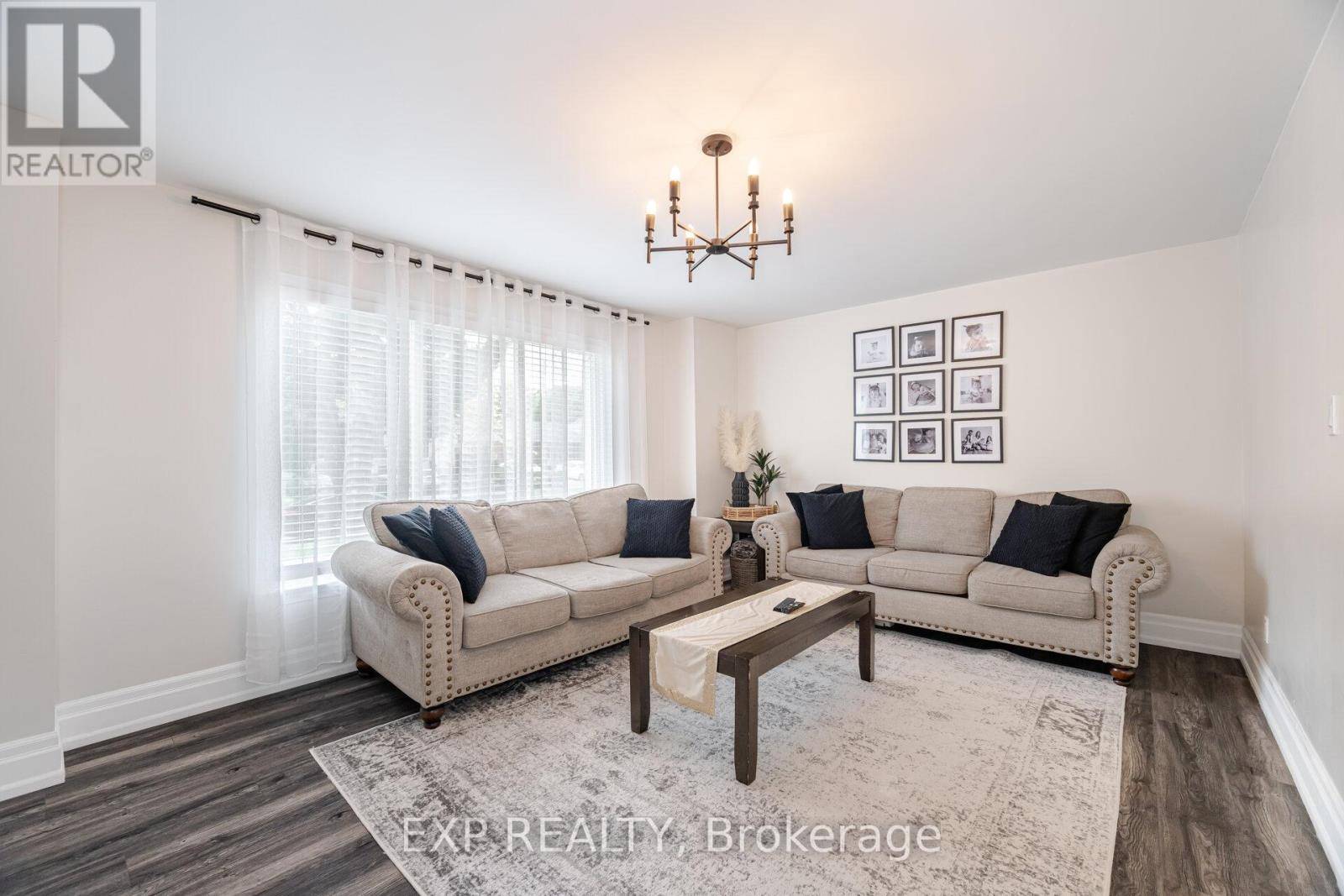 Mississauga (mississauga Valleys), ON L5A3H6,384 DARALEA HEIGHTS