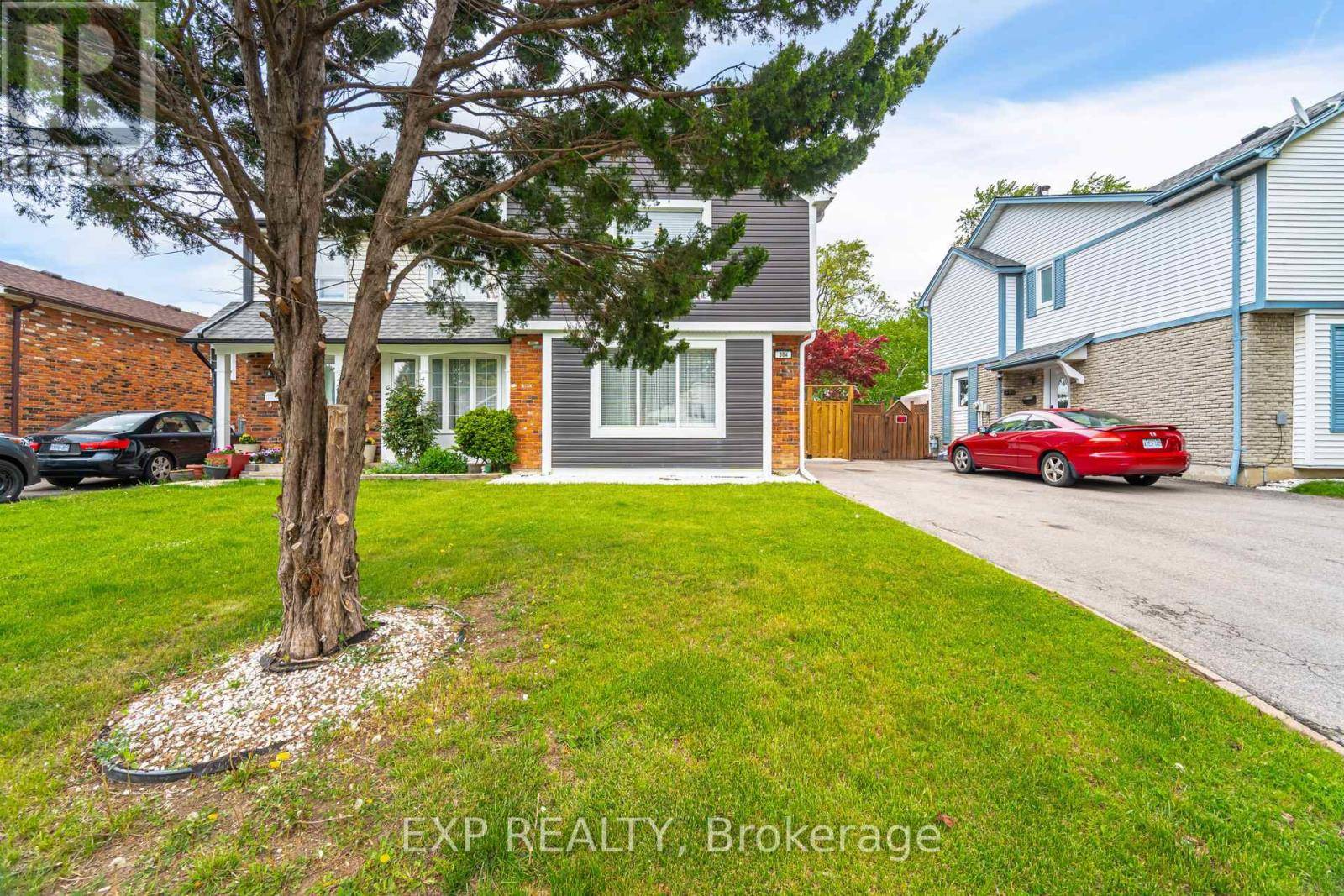 Mississauga (mississauga Valleys), ON L5A3H6,384 DARALEA HEIGHTS