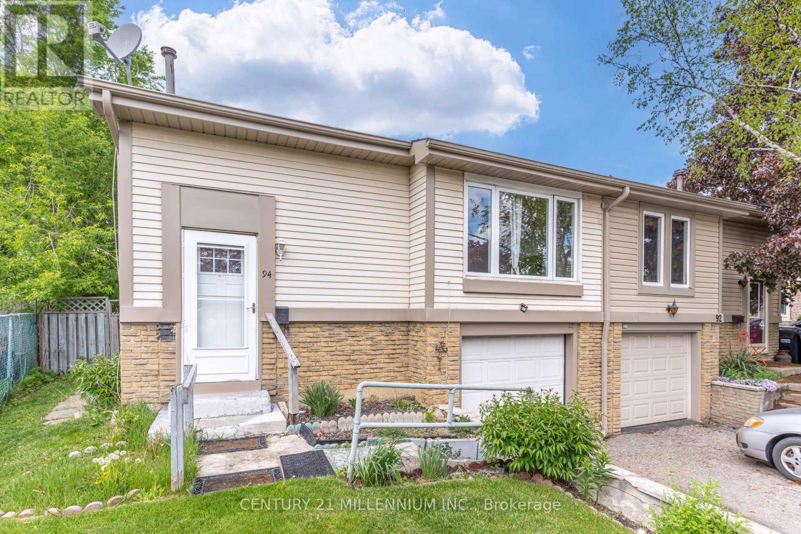 Brampton (madoc), ON L6V2S5,94 CHARTERS ROAD