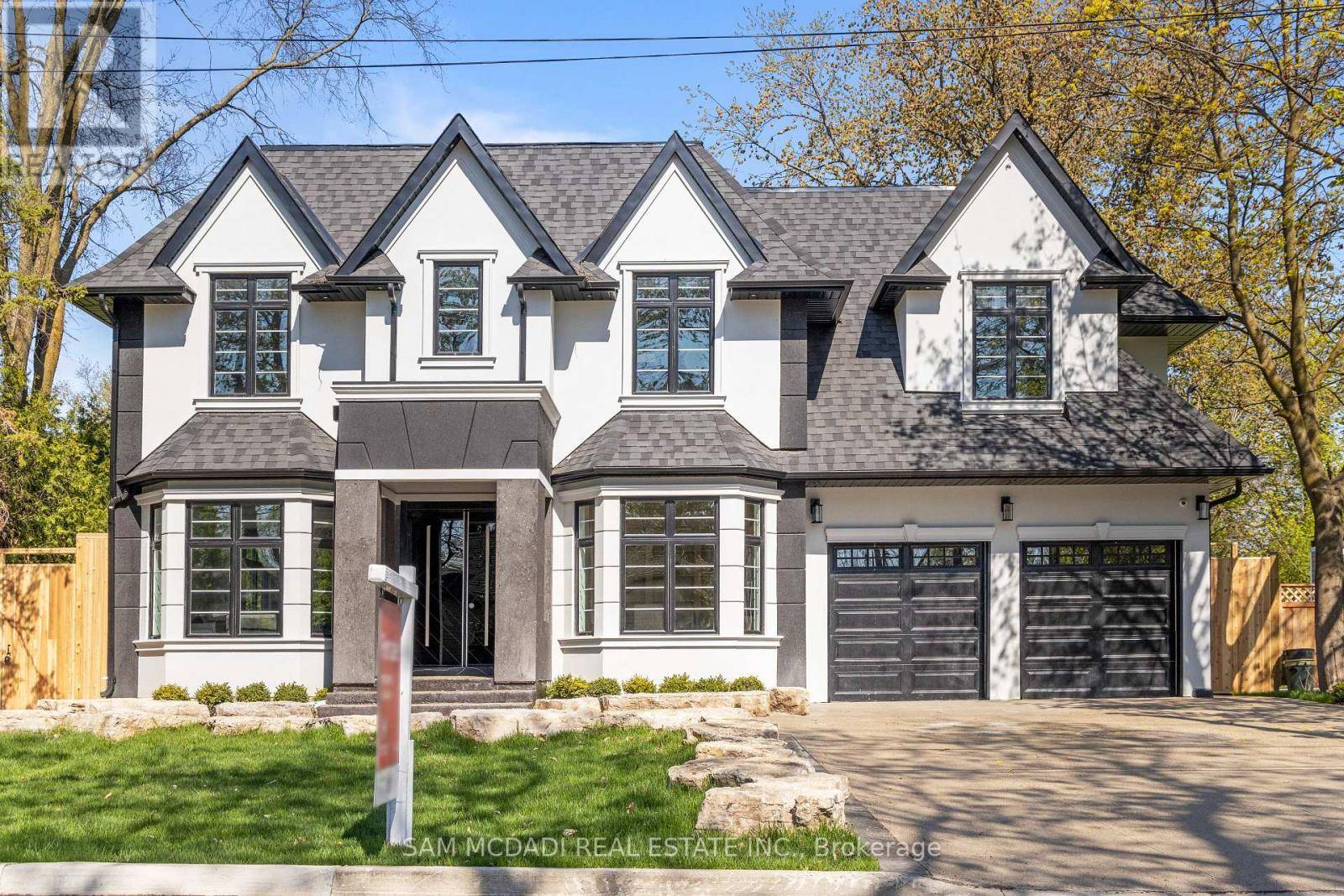 Mississauga (clarkson), ON L5J1L3,1897 BALSAM AVENUE