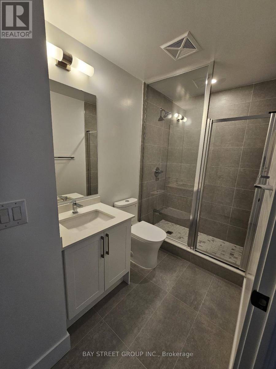 Oakville (wm Westmount), ON L5M5P6,2450 Old Bronte RD #231