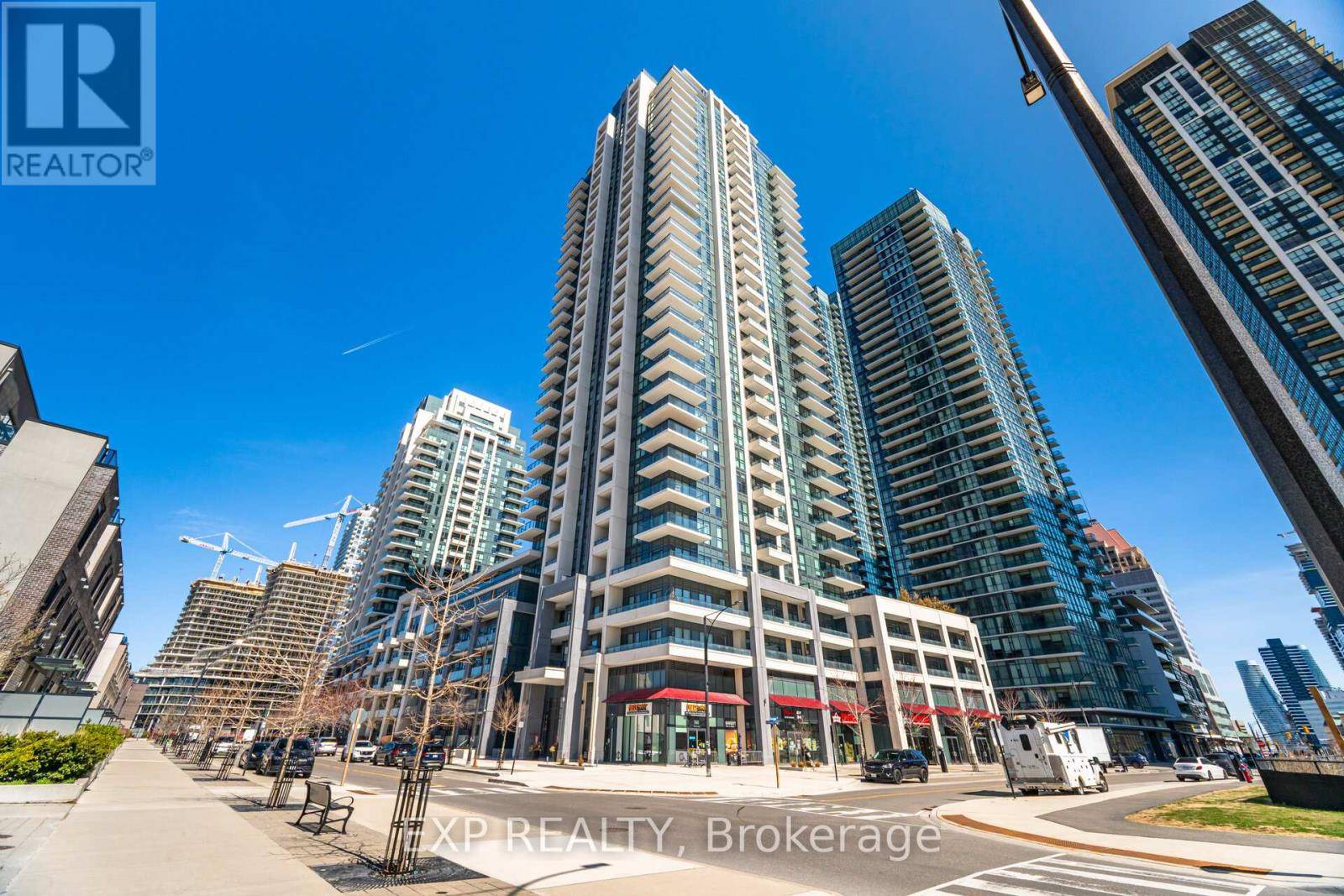 Mississauga (city Centre), ON L5B0K8,4055 Parkside Village DR #916