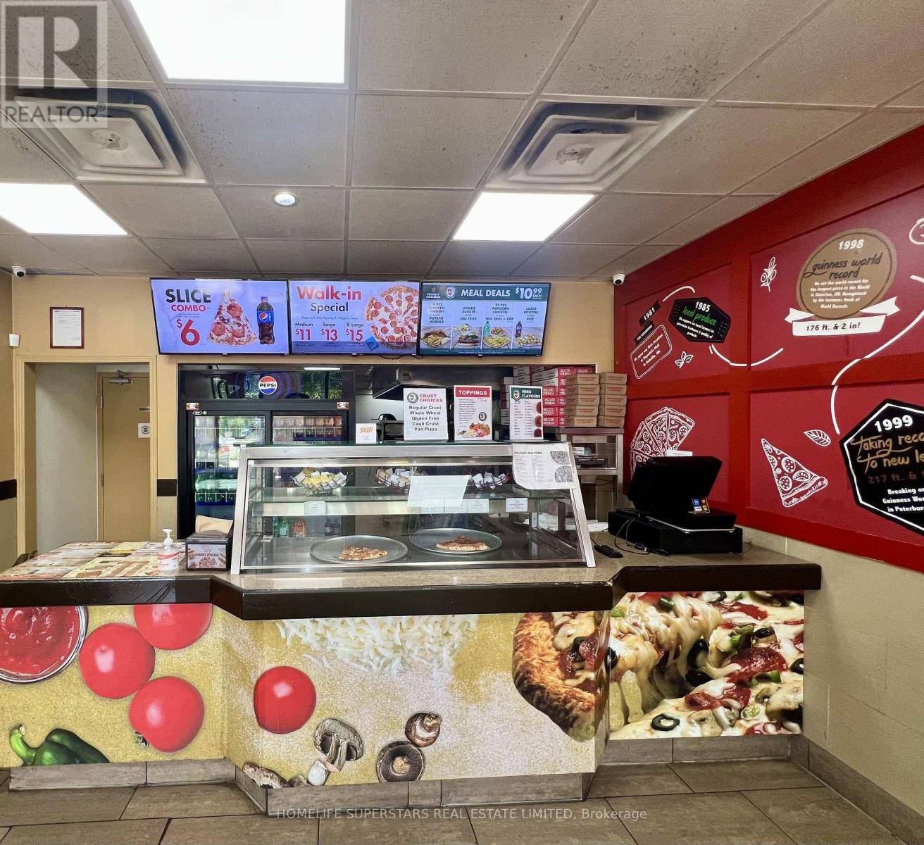 Toronto (long Branch), ON M8V1M4,3282 LAKESHORE BOULEVARD W