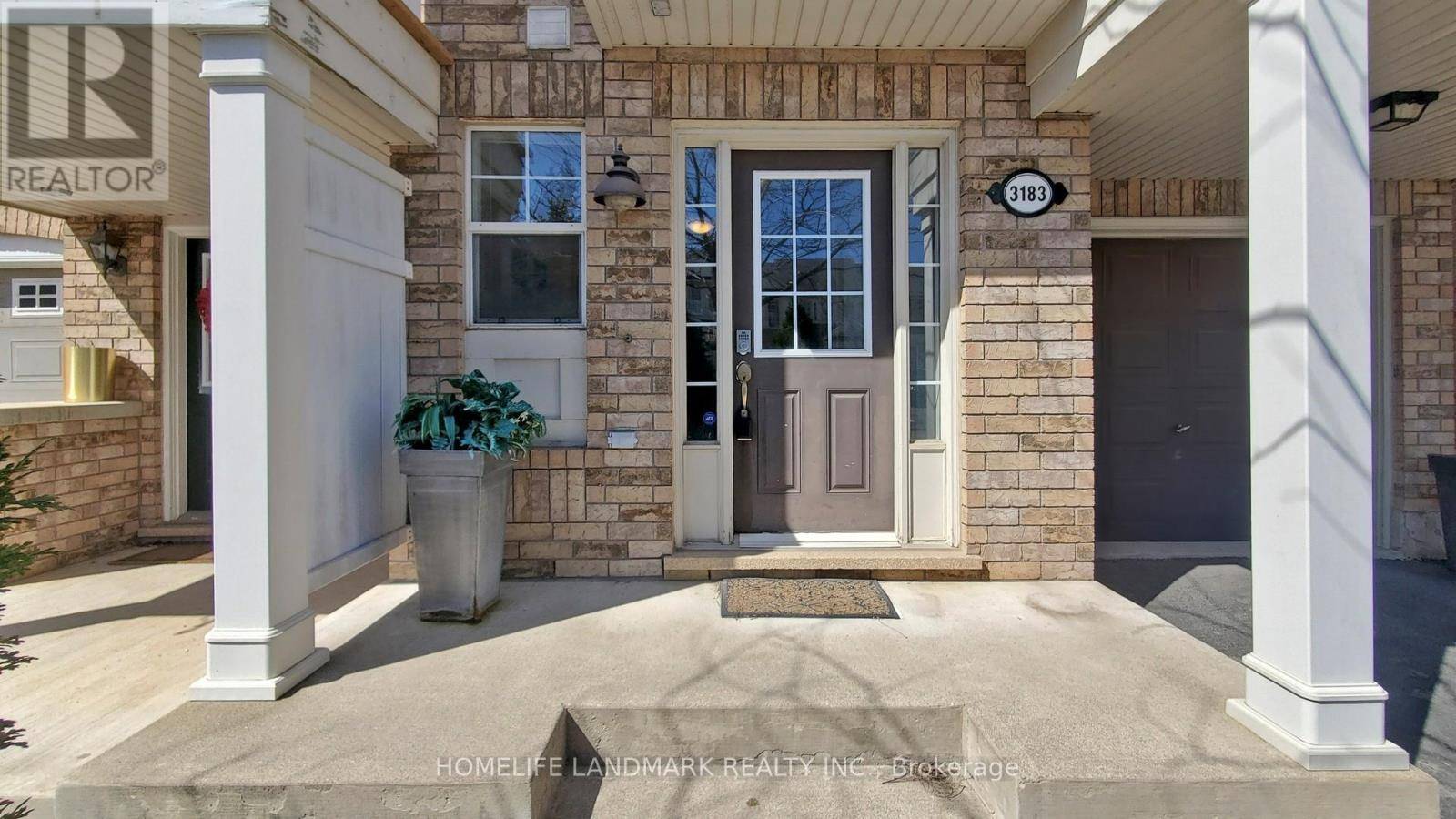 Oakville (bc Bronte Creek), ON L6M5H7,3183 STORNOWAY CIRCLE