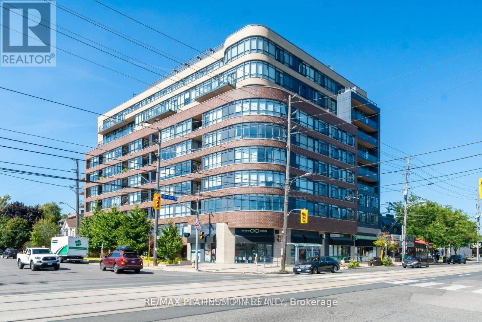 Toronto (mimico), ON M8V0A7,11 Superior AVE #812
