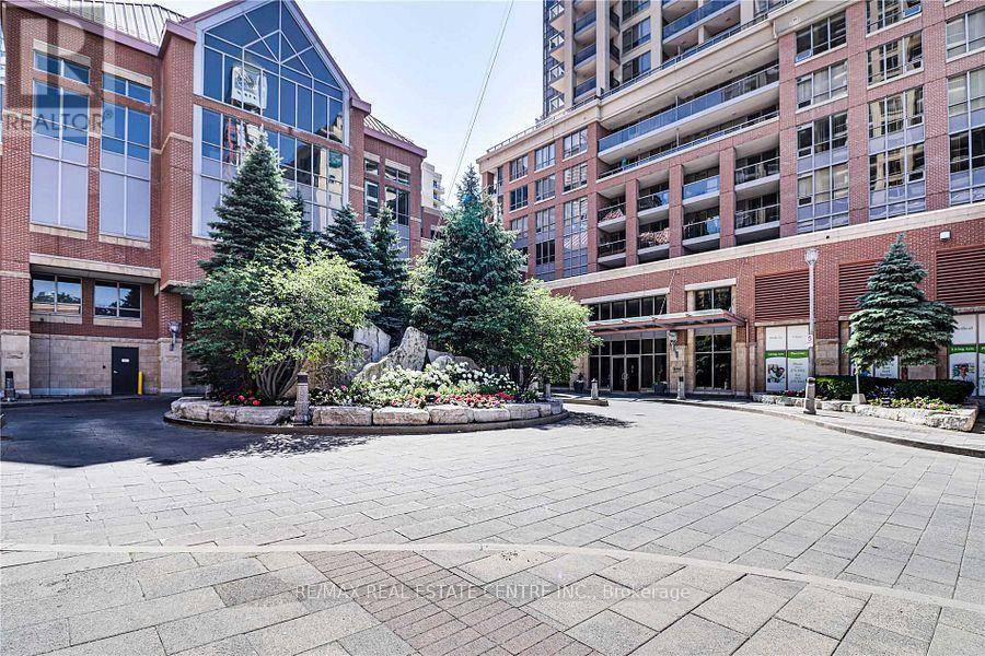 Mississauga (city Centre), ON L5B4M8,4090 Living Arts DR #2202