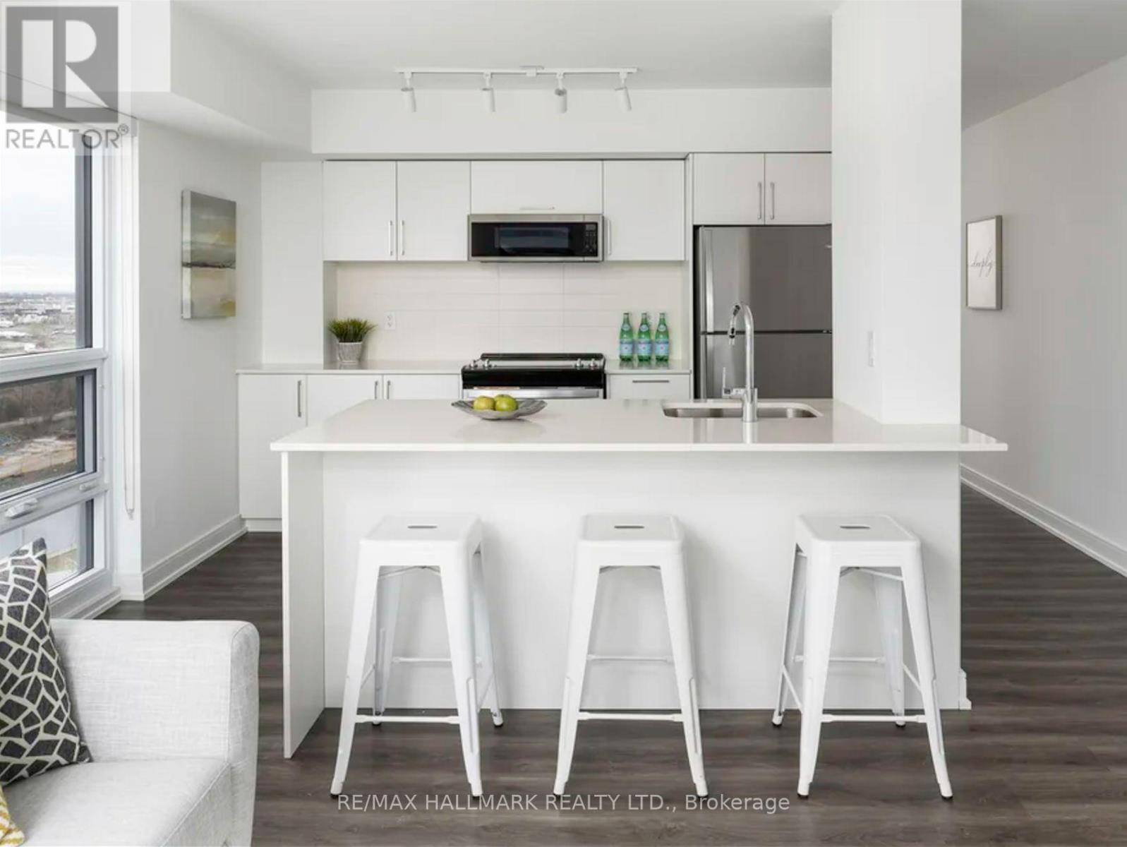 Toronto (islington-city Centre West), ON M9B1B1,20 Samuel Wood WAY #1405