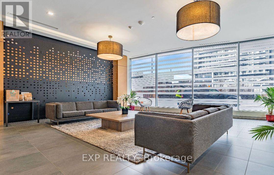 Mississauga (central Erin Mills), ON L5M0Y2,2520 Eglinton AVE #617