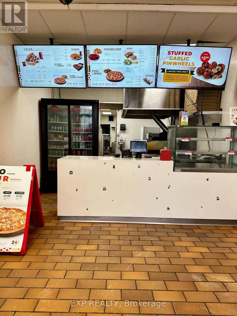 Toronto (kingsview Village-the Westway), ON M9P2M5,235 Dixon RD ##10