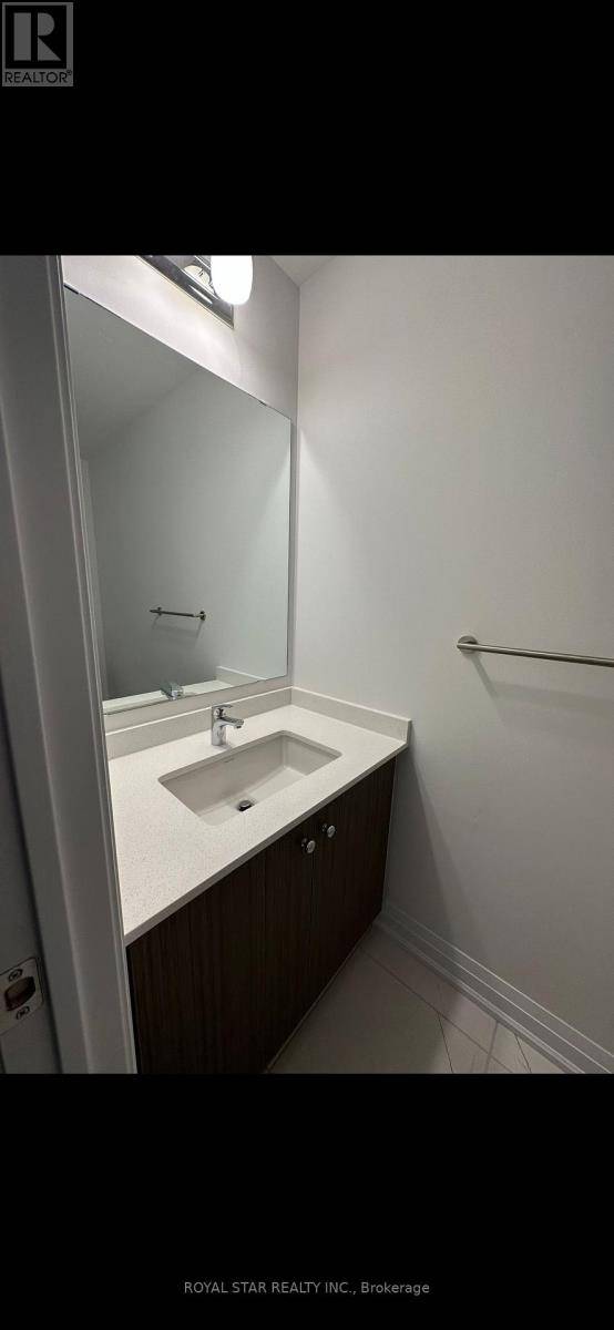 Brampton (bram East), ON L6P0Y6,95 Attmar DR #314