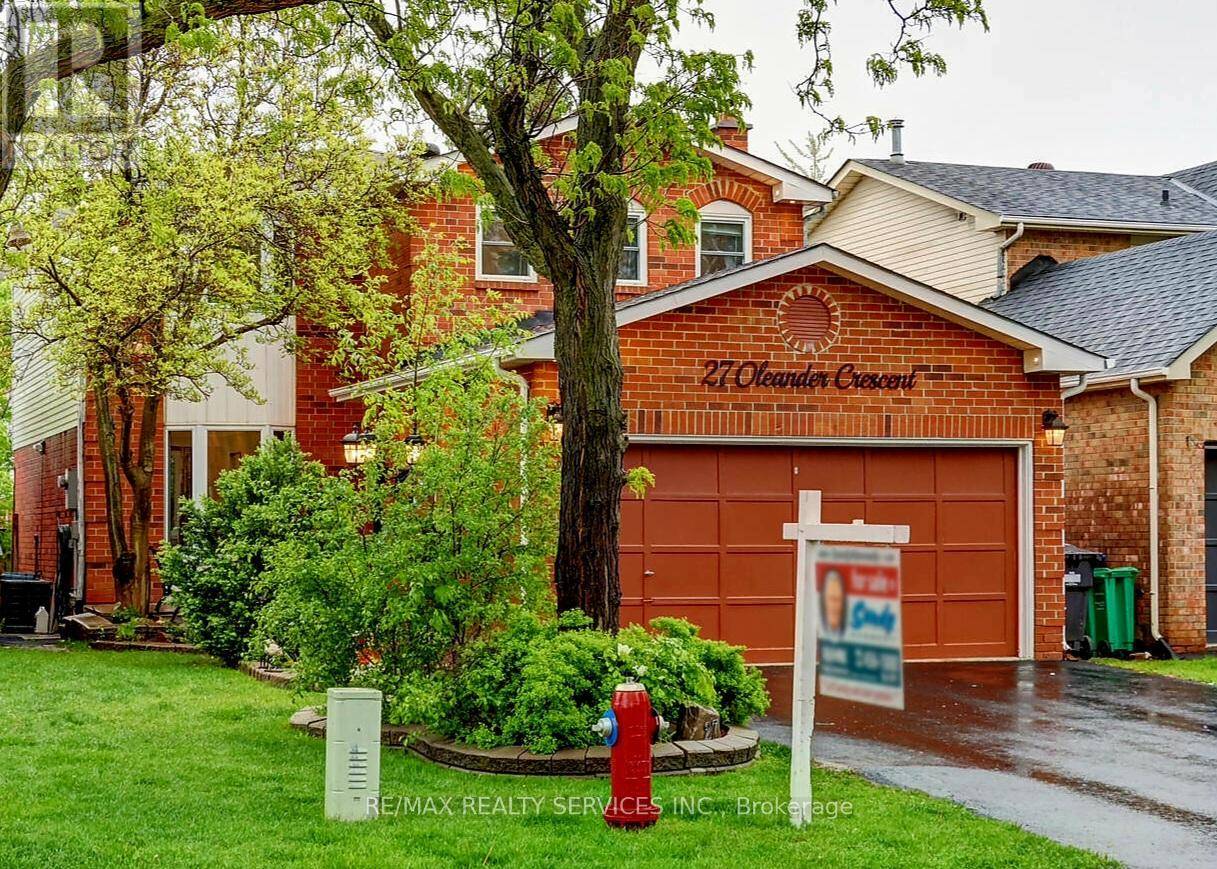 Brampton (heart Lake East), ON L6Z2C1,27 OLEANDER CRESCENT