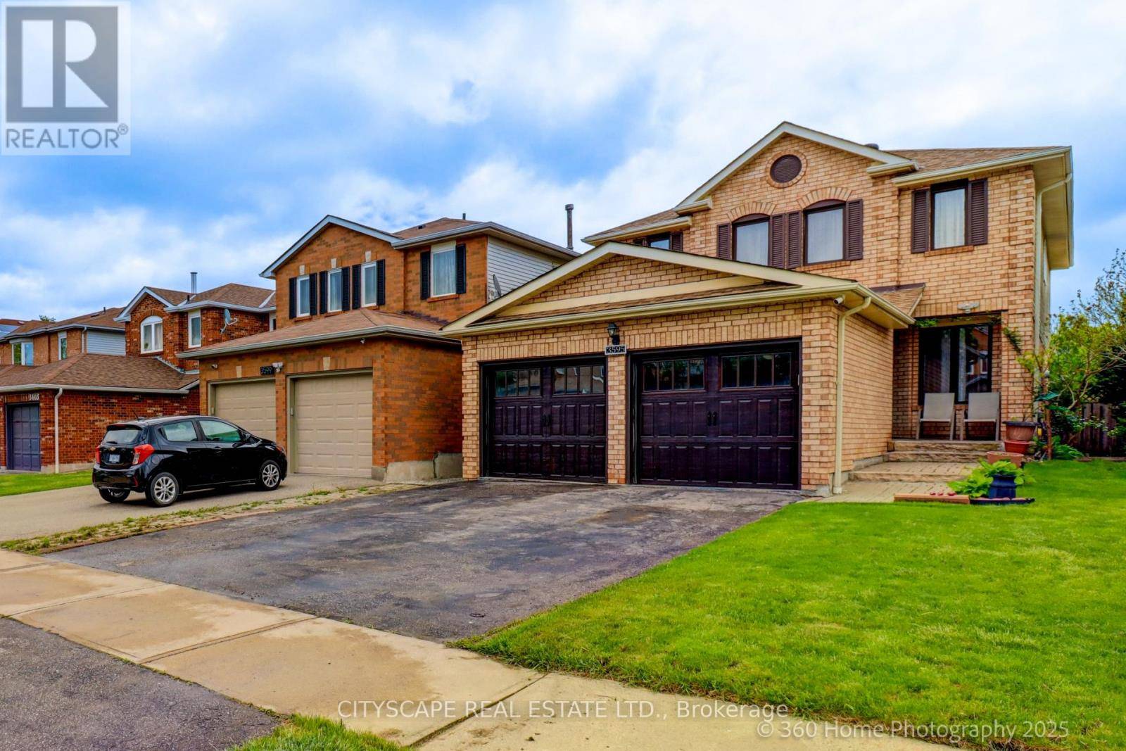 Mississauga (erin Mills), ON L5L5C5,3595 CHERRINGTON CRESCENT
